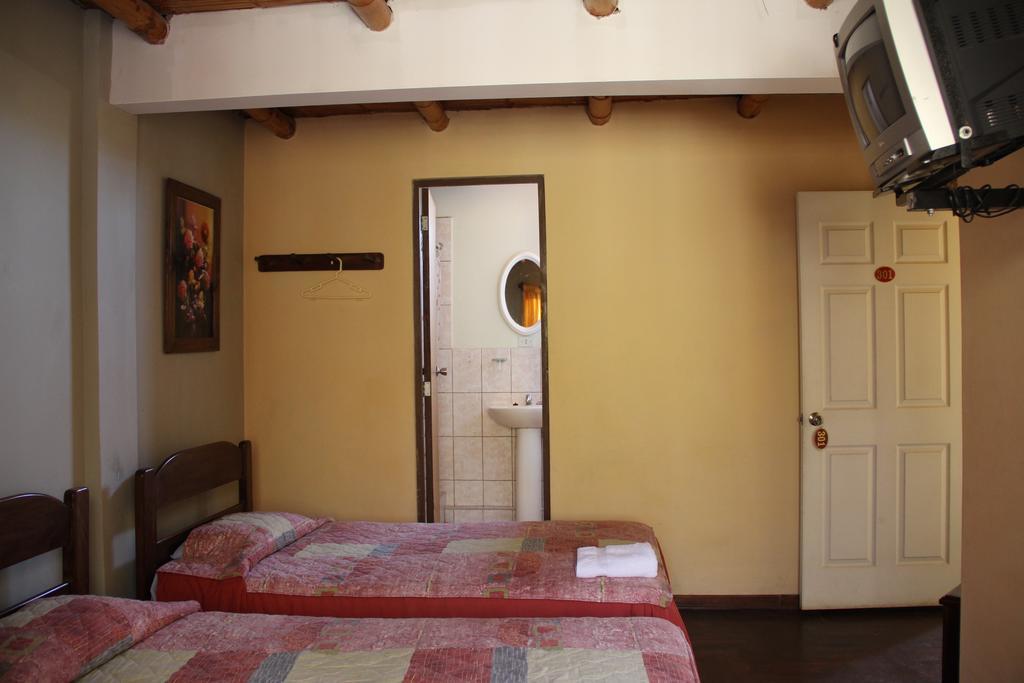 Hostal Tambo Colorado Pisco Cameră foto