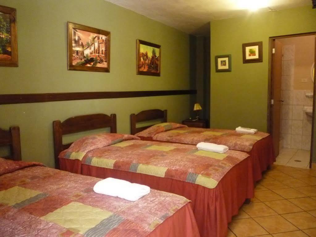 Hostal Tambo Colorado Pisco Exterior foto
